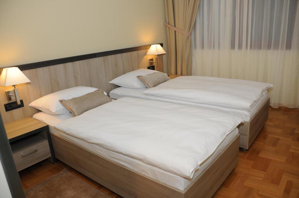 Hotel Calypso Zagreb Bilik gambar