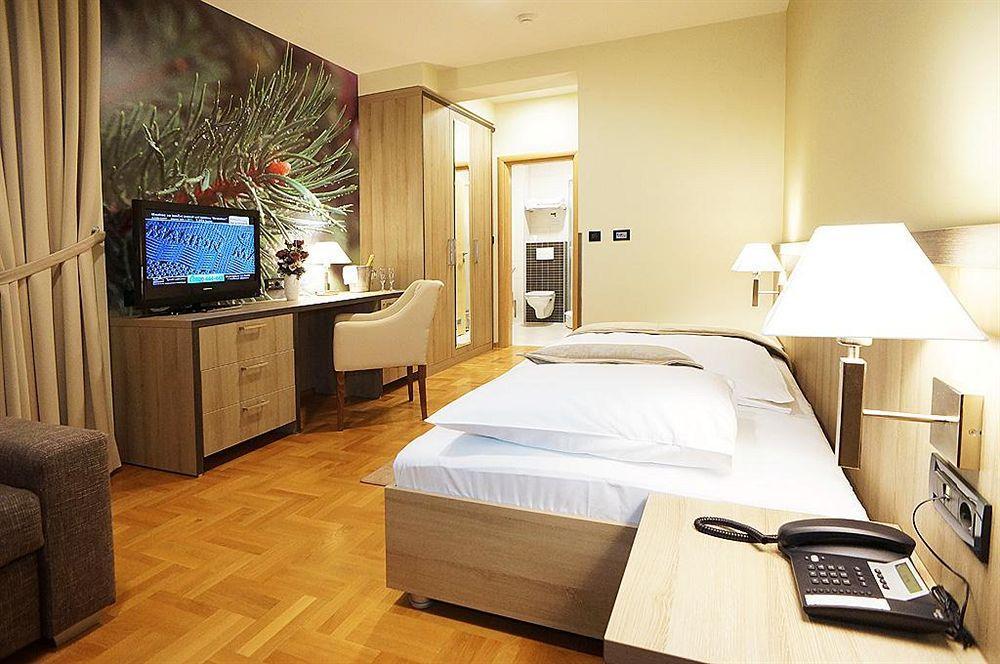 Hotel Calypso Zagreb Luaran gambar