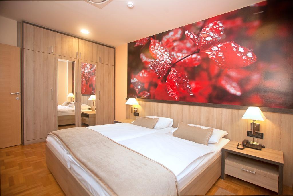 Hotel Calypso Zagreb Luaran gambar